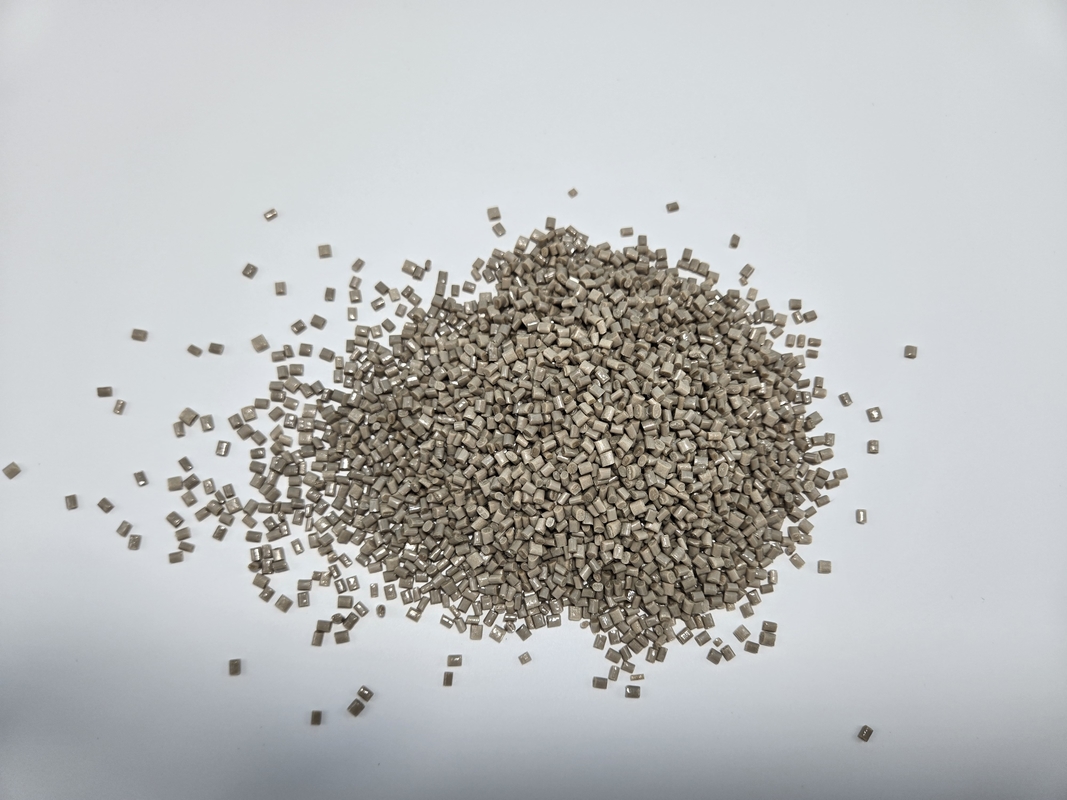 Tıbbi PEEK Pellets Cerrahi Enstrümanlar ve İmplantlar İçin Biyolojik Uyumlu Doğal Renk